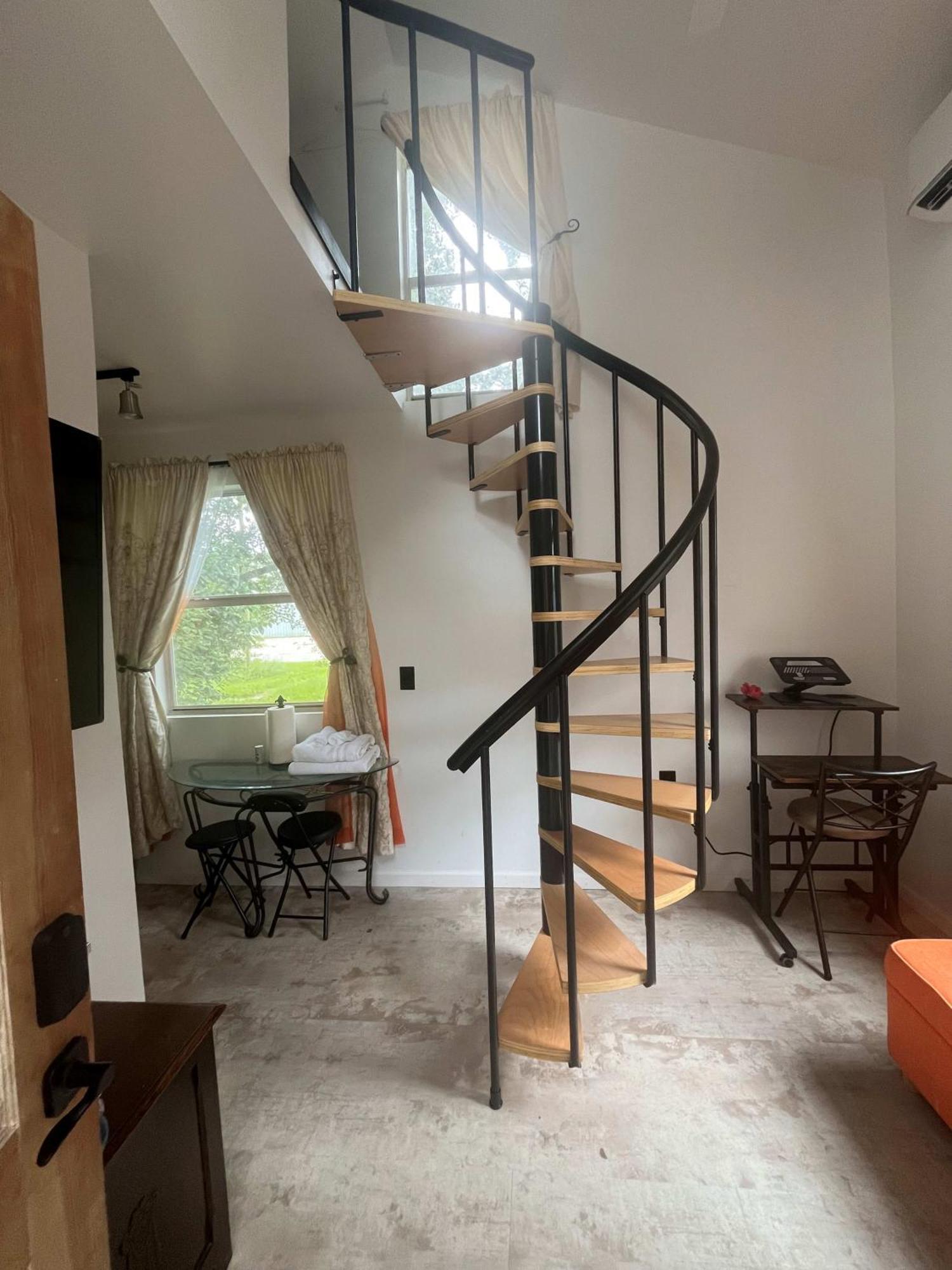 拉法叶Tiny House公寓 外观 照片